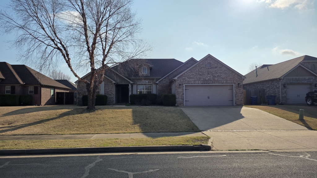 3105 SW Pine Valley Rd, Bentonville AR
