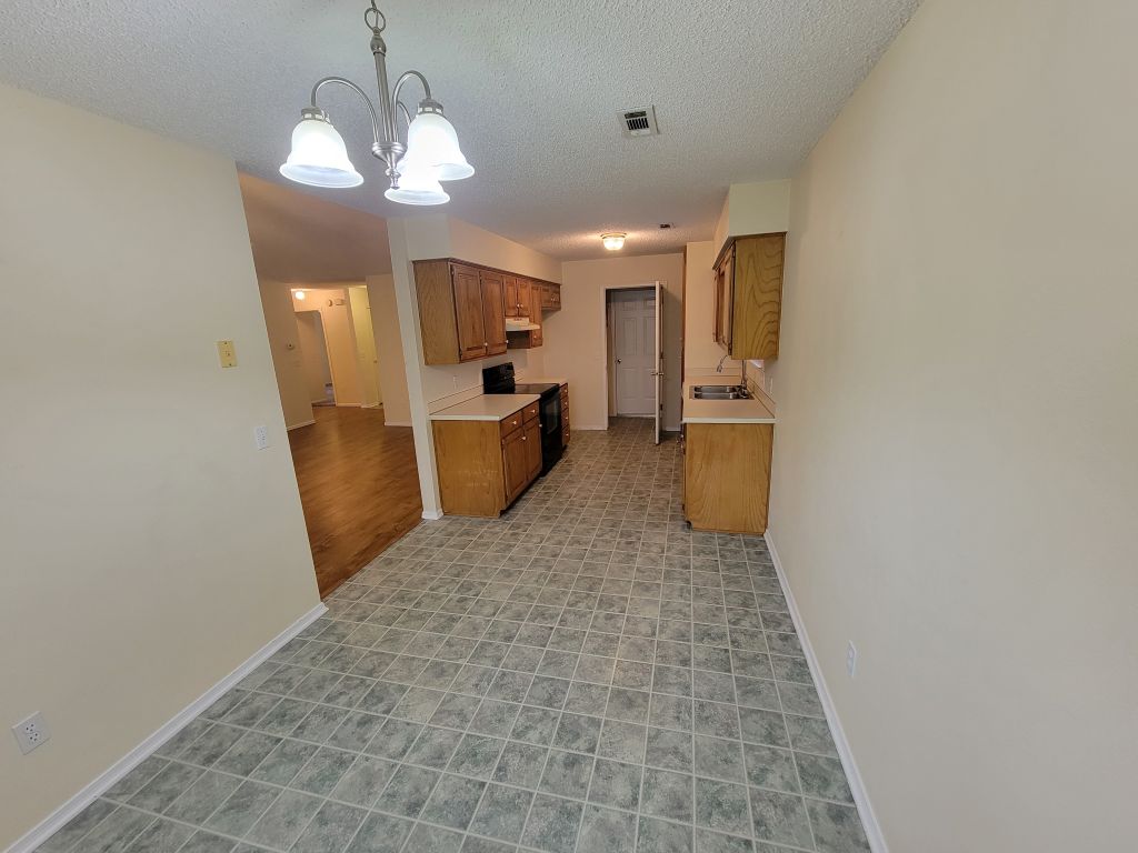 Fayetteville AR rental house