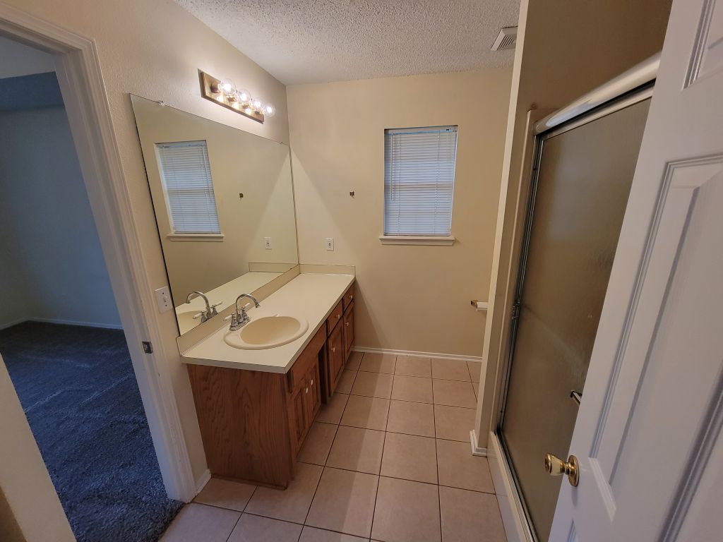 Fayetteville AR rental house