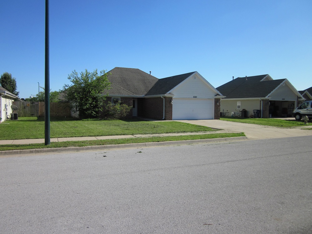 Siloam Springs rental house